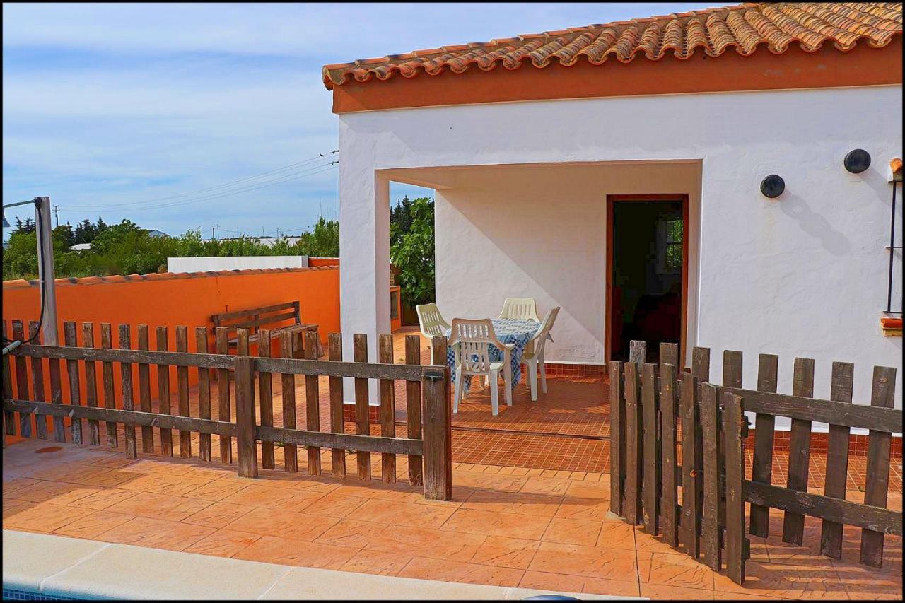 Chalet Rustico Roche Conil De La Frontera Luaran gambar