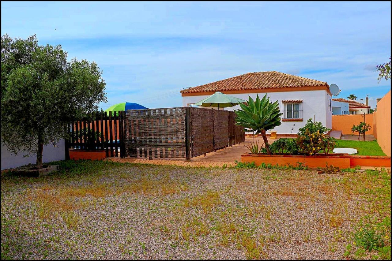 Chalet Rustico Roche Conil De La Frontera Luaran gambar